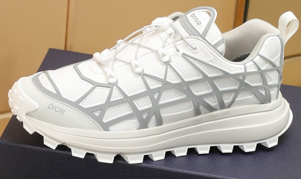 Dior B31 Runner White and Light Gray Sneakers — hero